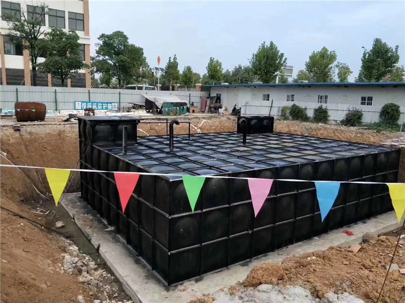 抗腐式（shì）地埋水箱